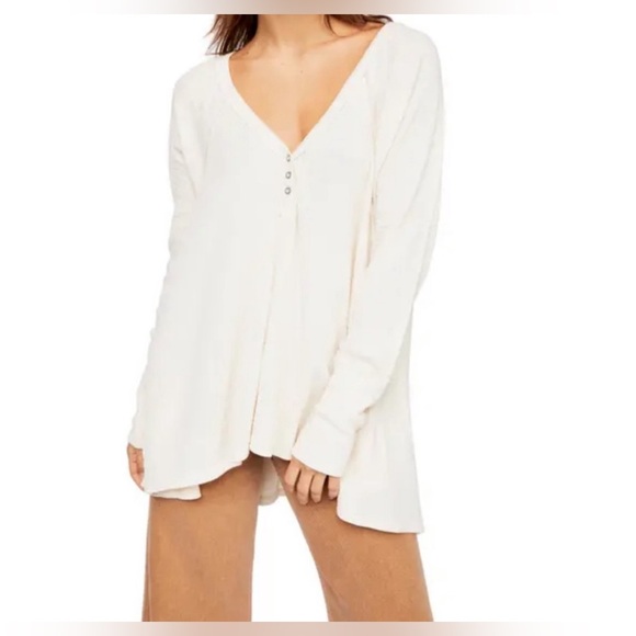 Free People white Thermal Knit Textured Flowy Tunic Top - Picture 12 of 14
